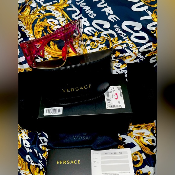 ❌❌SOLD❌❌VERSACE Versace VE 4393 53341W Transparent Fuxia Shield Sunglasses❌SOLD❌ - Picture 5 of 6